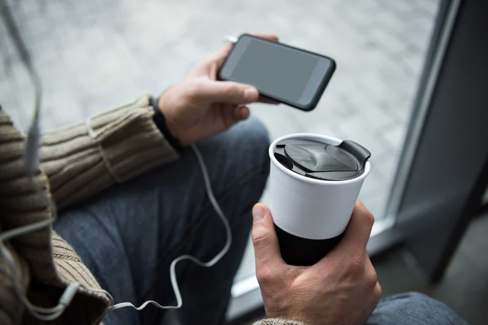 coffee travel mug