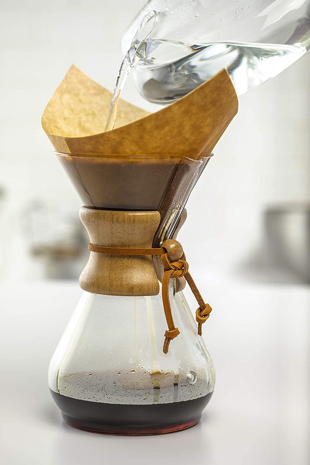 Chemex coffee brewing